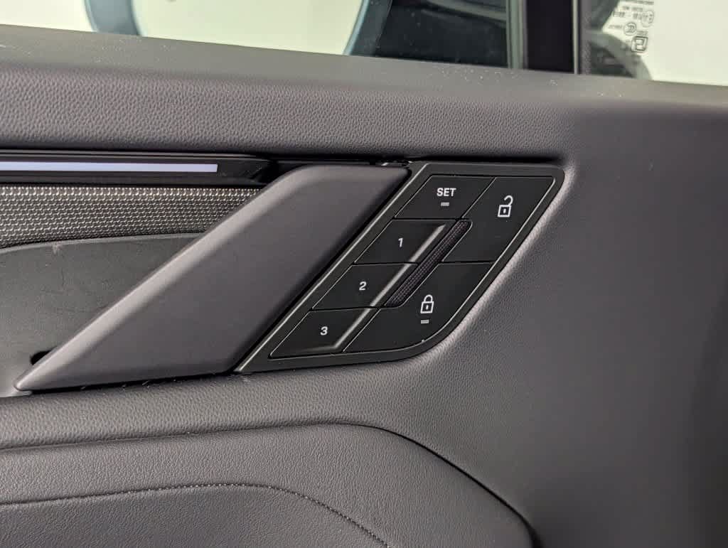 New 2026 Porsche Cayenne S AWD/4WD image 27