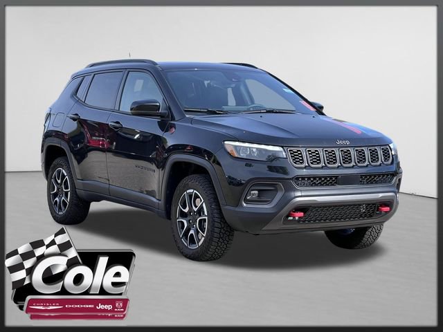 Used 2024 Jeep Compass Trailhawk w/ Trailhawk Elite Group