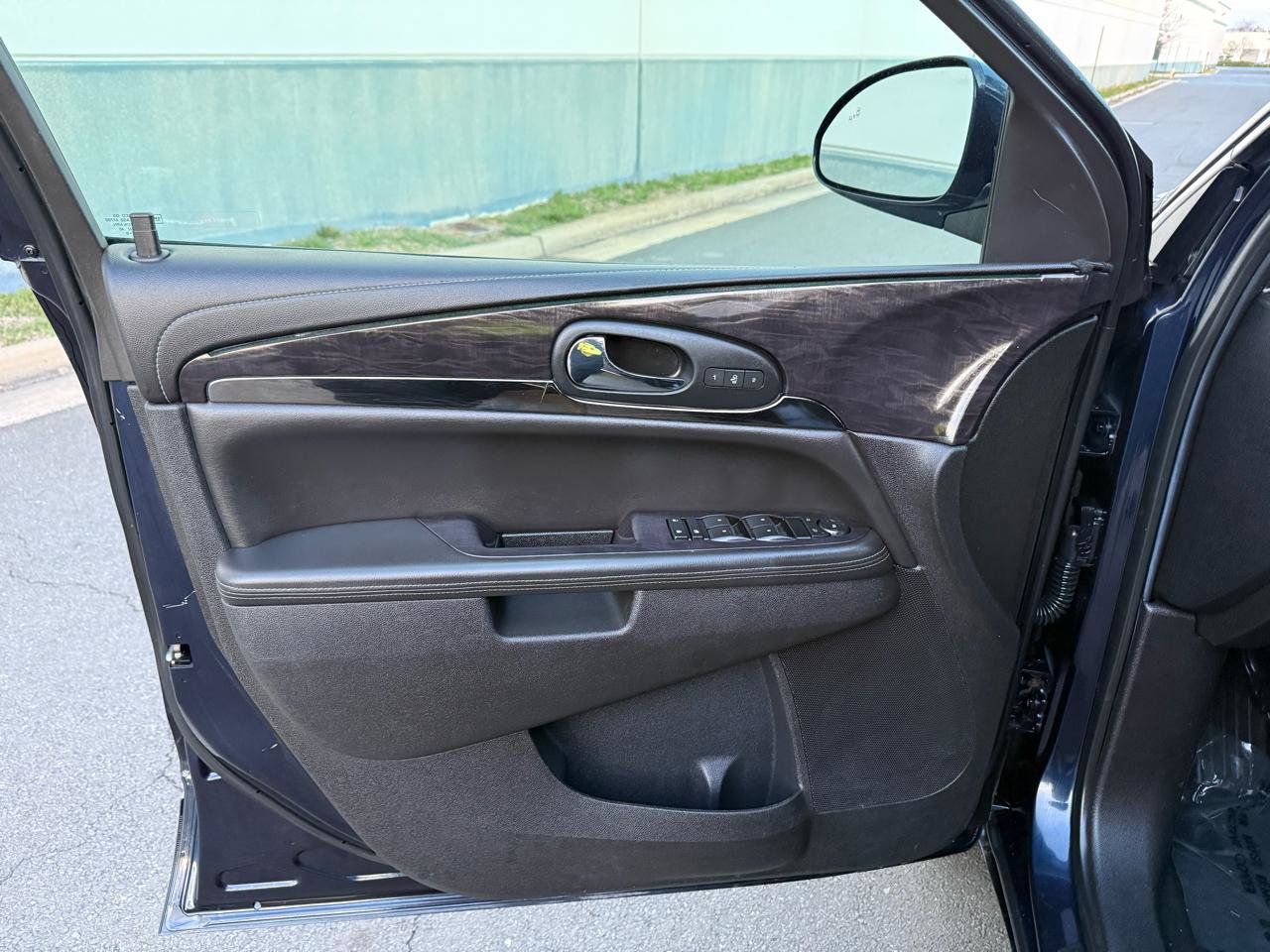 Used 2016 Buick Enclave Leather image 14