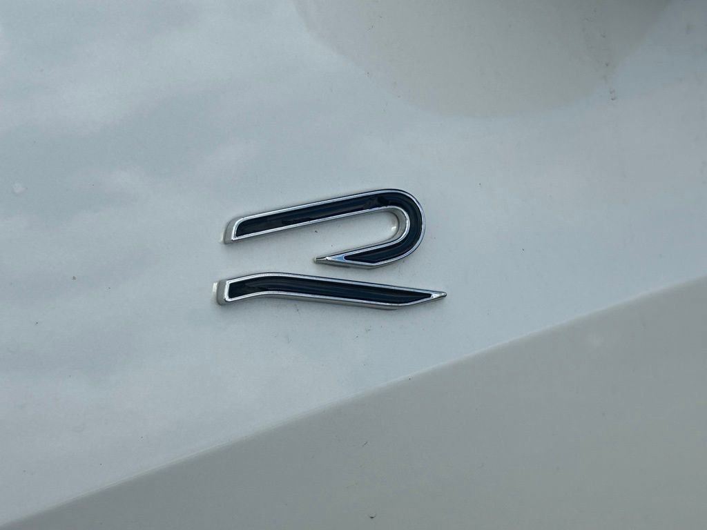 New 2026 Volkswagen Tiguan SE R-Line image 38