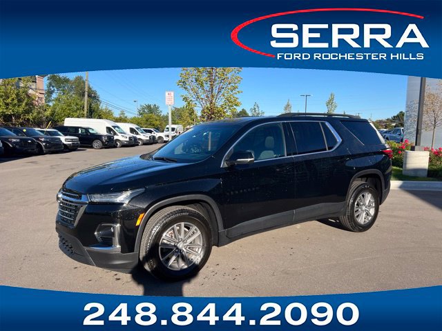 Used 2023 Chevrolet Traverse LT FWD image 1