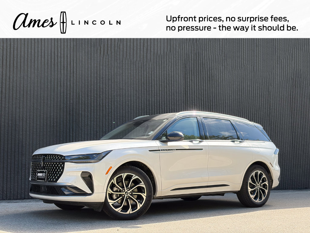 New 2026 Lincoln Nautilus Reserve AWD/4WD image 1