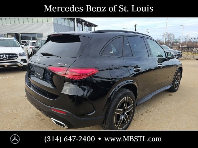 New 2026 Mercedes-Benz GLC 300 4MATIC image 3