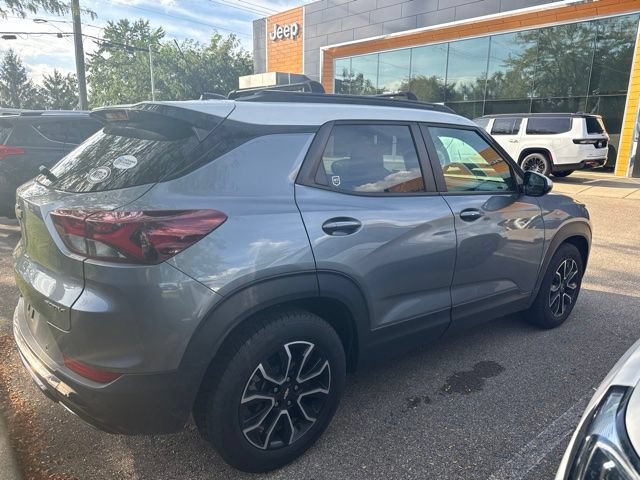 Used 2022 Chevrolet TrailBlazer ACTIV w/ Sun and Liftgate Package FWD image 5