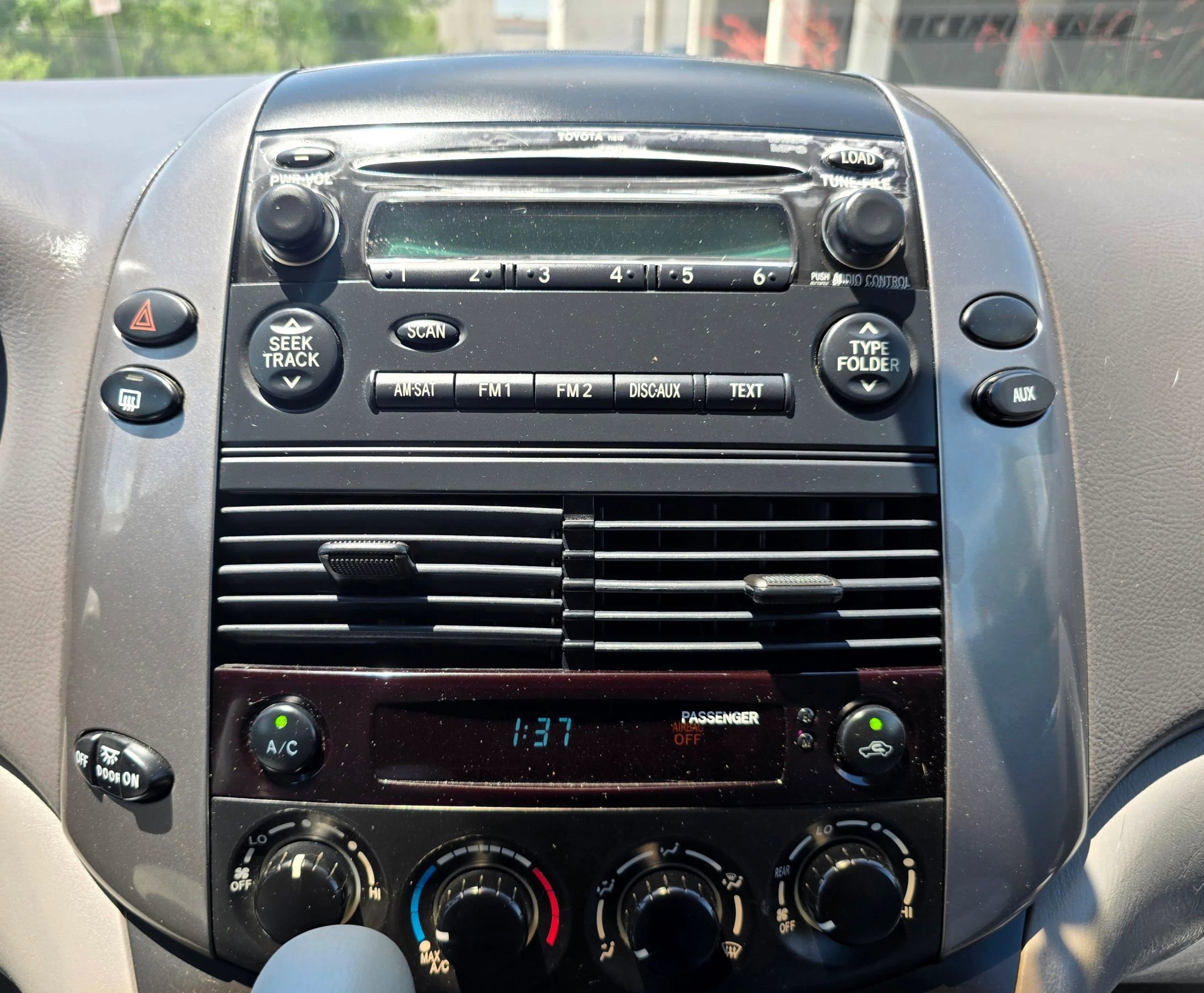 Used 2007 Toyota Sienna LE FWD image 28