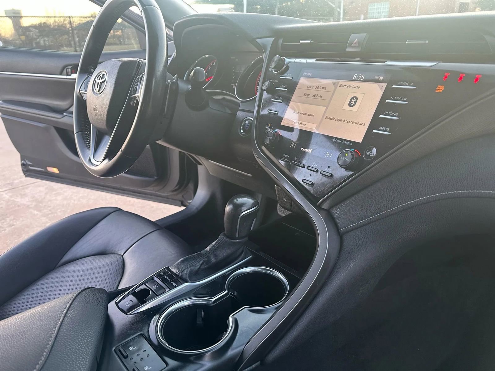 Used 2020 Toyota Camry XSE image 26