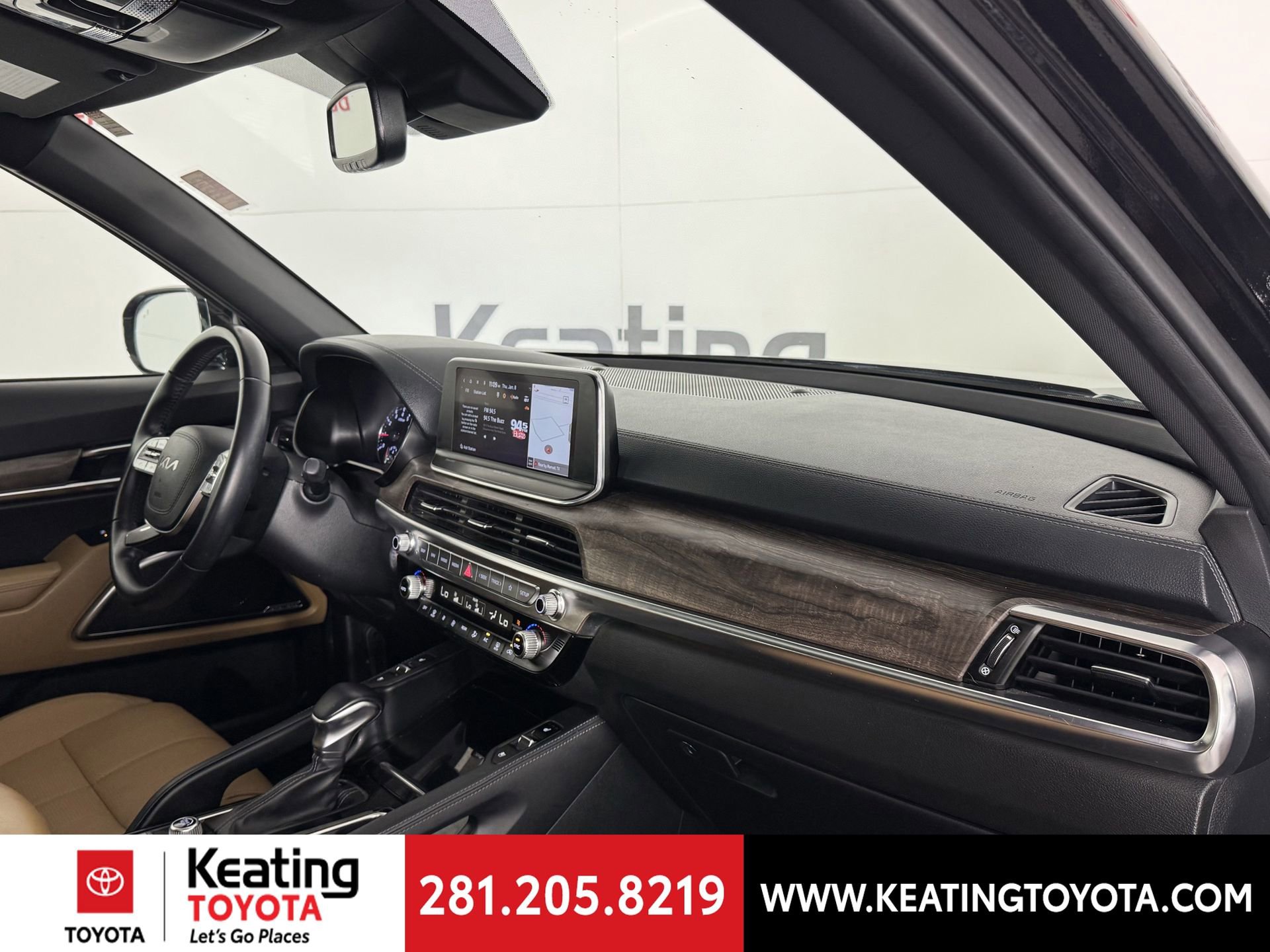 Used 2022 Kia Telluride SX w/ Towing Package image 22
