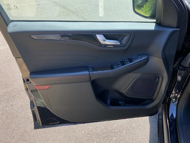 Used 2023 Ford Escape ST-Line w/ Tech Pack #1 FWD image 12