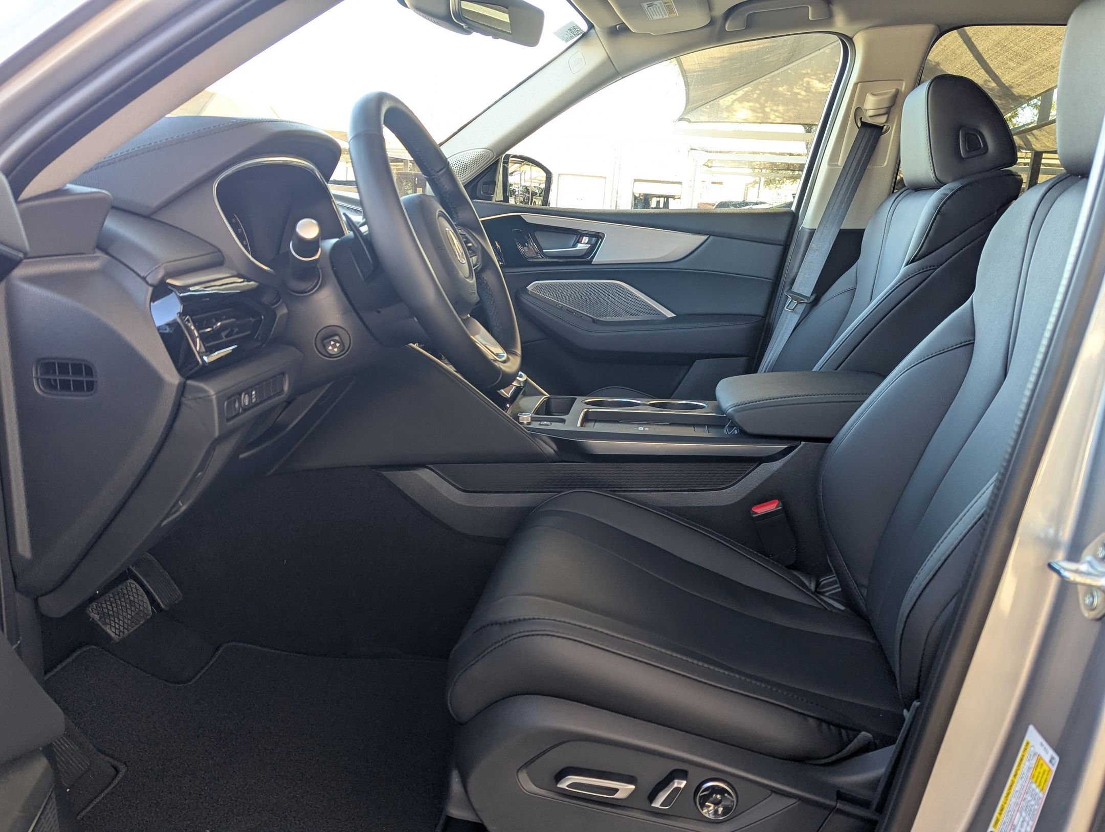 New 2026 Acura MDX SH-AWD image 7