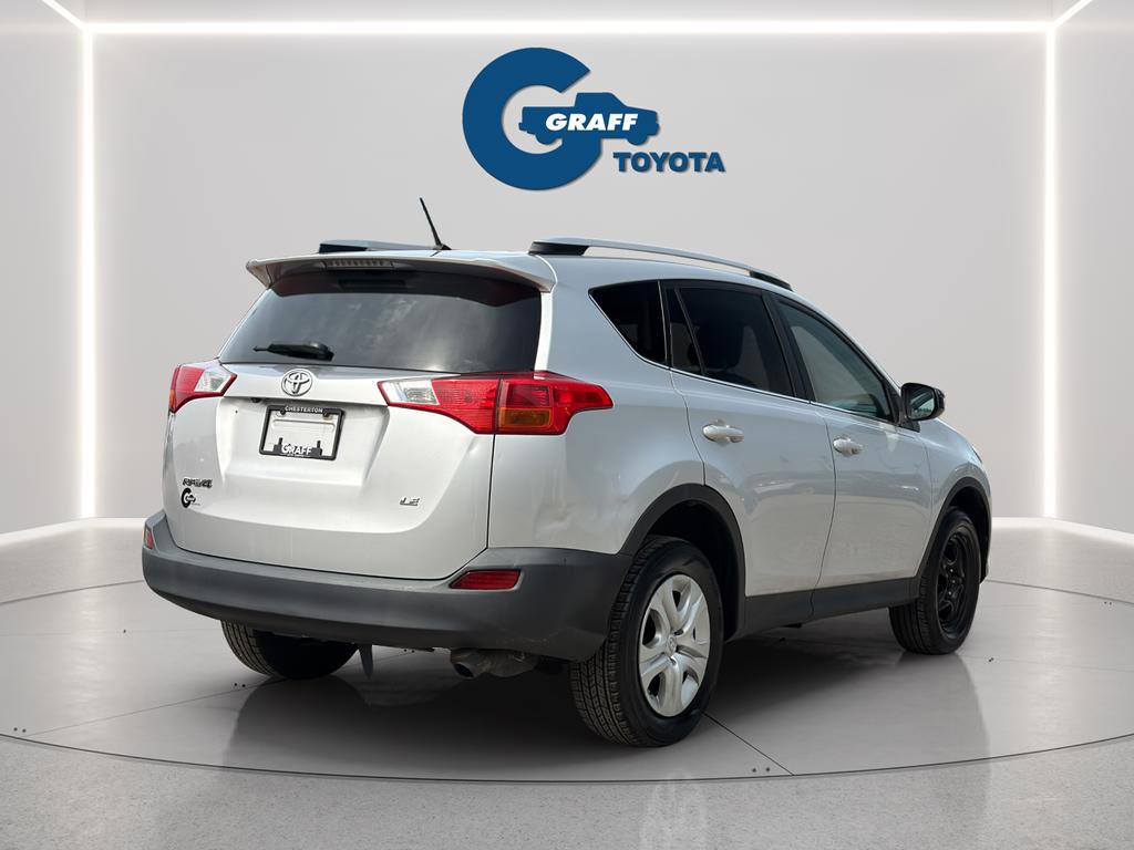 Used 2015 Toyota RAV4 LE image 7