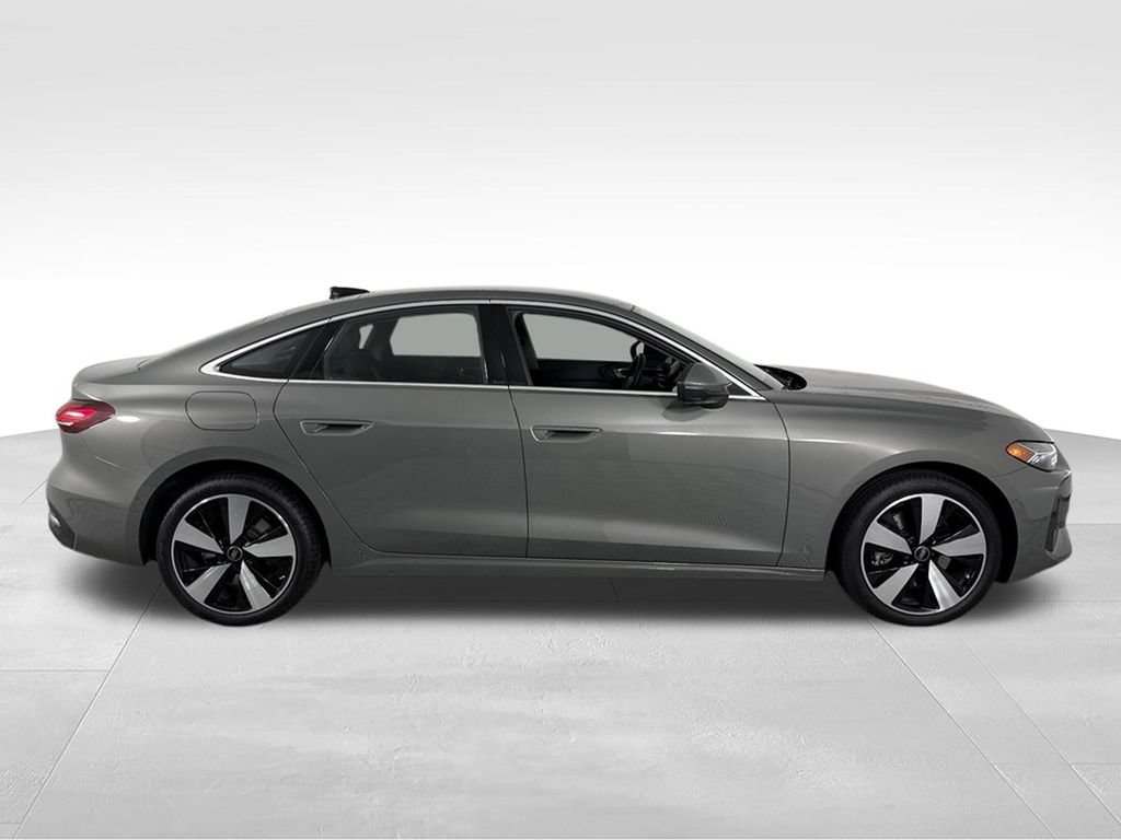 Used 2025 Audi A5 2.0T Premium Plus w/ Premium Plus AWD/4WD image 7