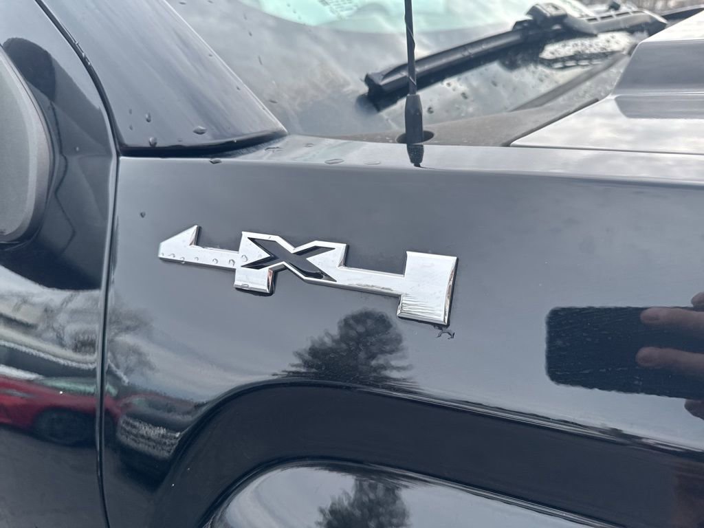 Used 2017 GMC Sierra 1500 4x4 Crew Cab w/ Sierra Convenience Package image 18