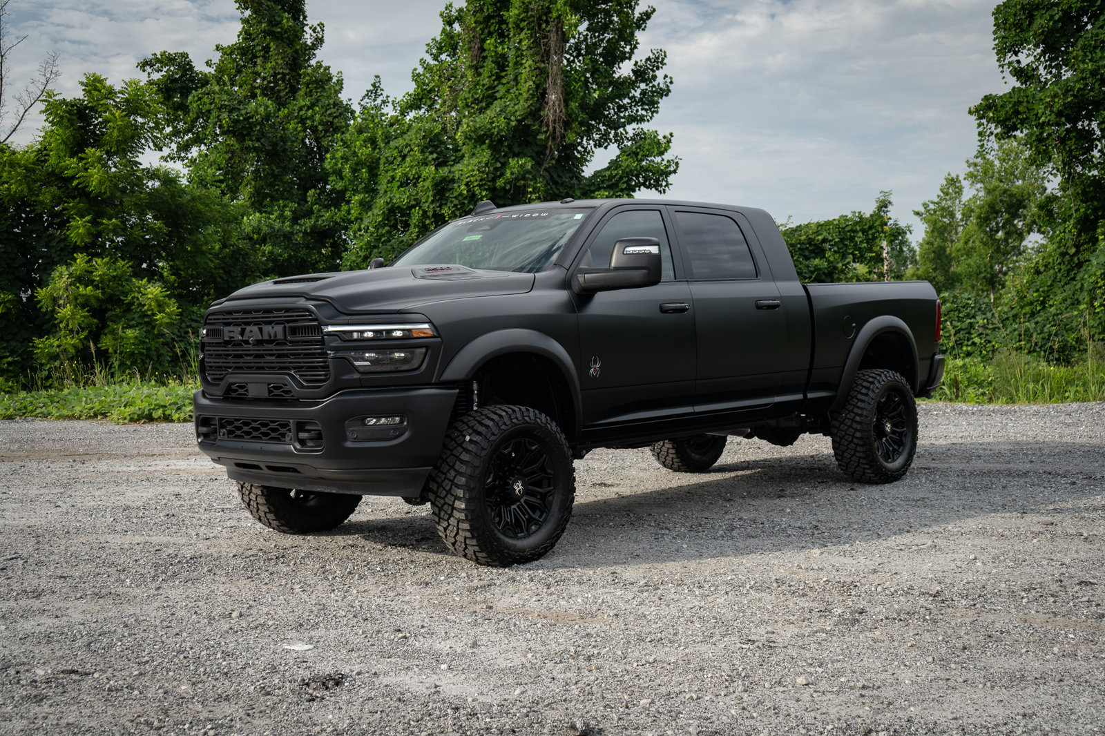 New 2026 RAM 2500 Laramie w/ Night Edition AWD/4WD image 10