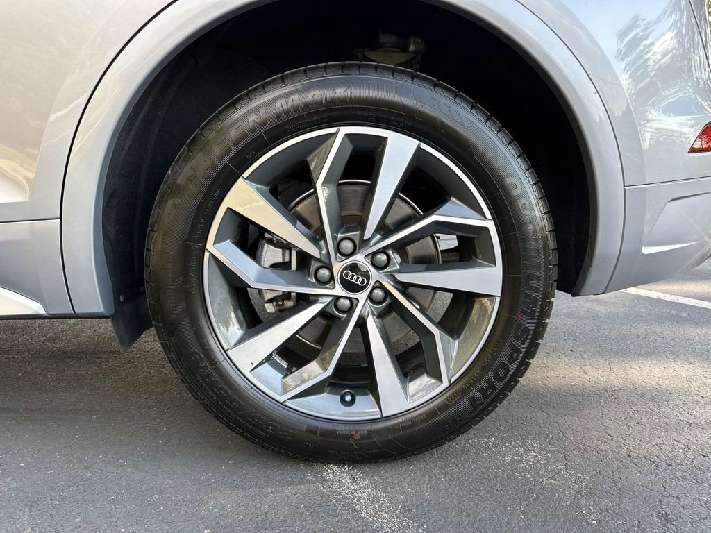 Used 2022 Audi Q5 2.0T Premium Plus w/ Premium Plus Package image 10