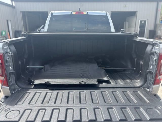 Used 2019 RAM 1500 Laramie w/ Sport Appearance Package AWD/4WD image 11