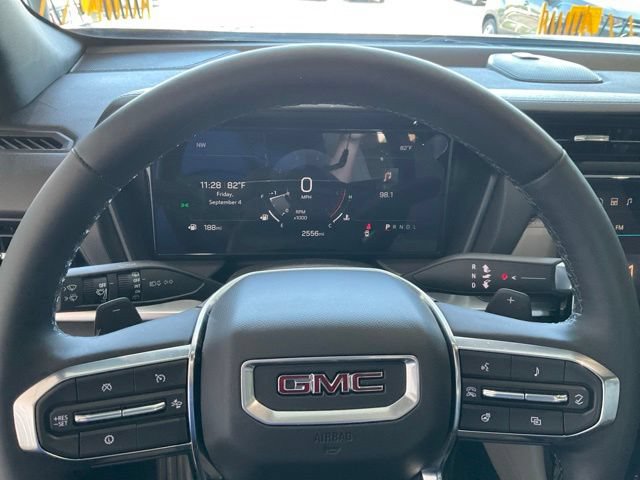 Used 2026 GMC Terrain Elevation w/ Elevation Premium Package FWD image 6