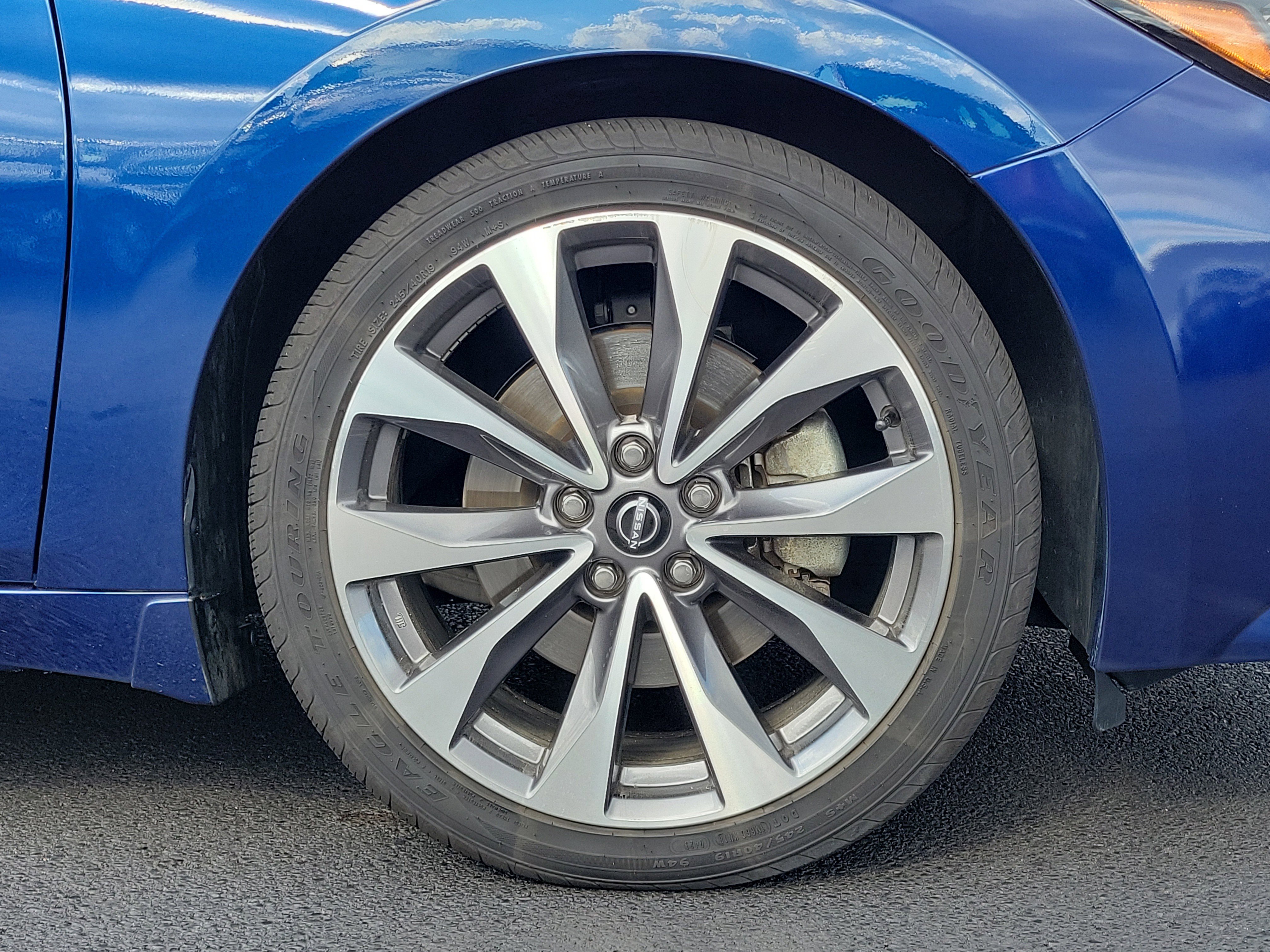 Certified 2023 Nissan Maxima Platinum w/ Sport Mat Group image 5