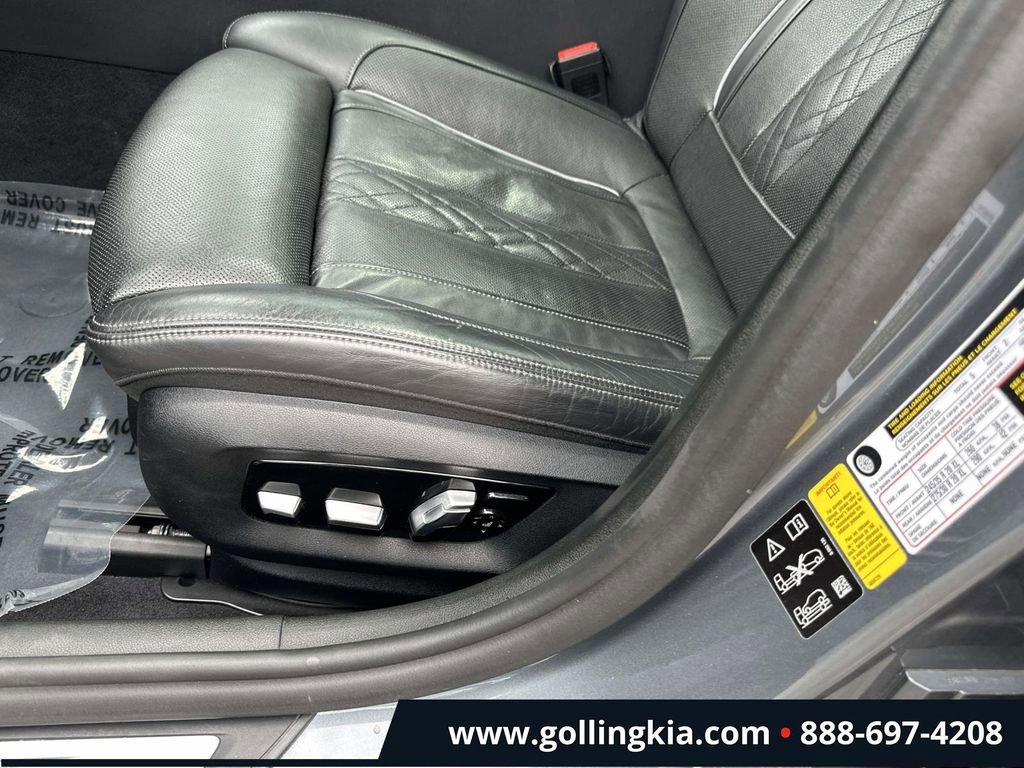 Used 2018 BMW M550i xDrive AWD/4WD image 18