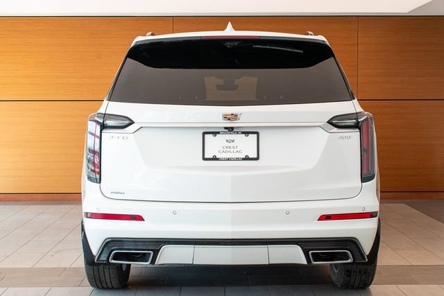 Used 2023 Cadillac XT6 Sport w/ Technology Package AWD/4WD image 7