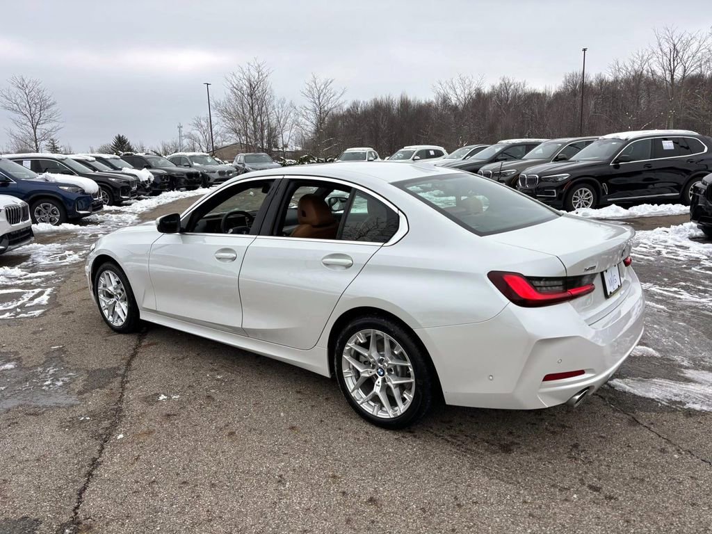 Certified 2025 BMW 330i xDrive Sedan w/ Premium Package image 5