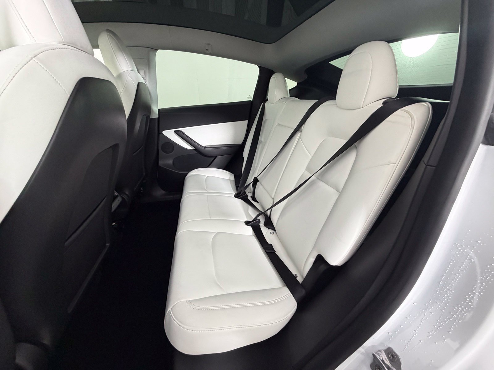 Used 2022 Tesla Model Y Performance AWD/4WD image 14