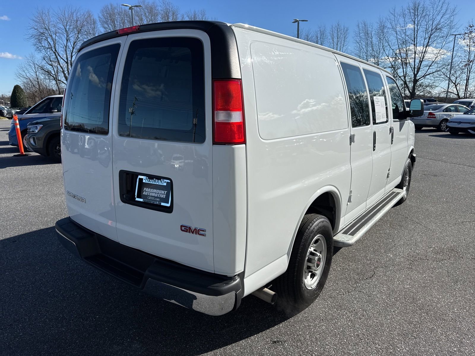 Used 2024 GMC Savana 2500 w/ Driver Convenience Package image 7