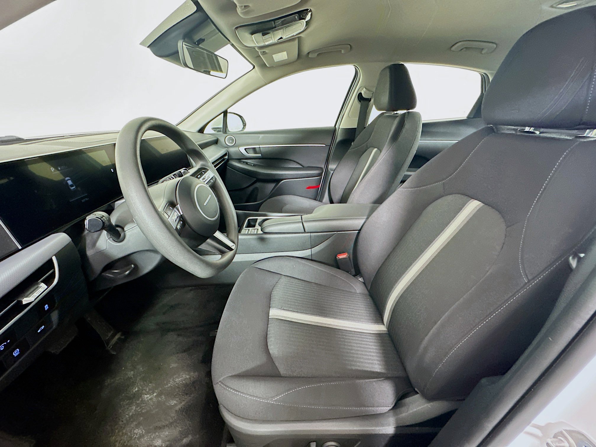 Used 2025 Hyundai Sonata SEL image 13