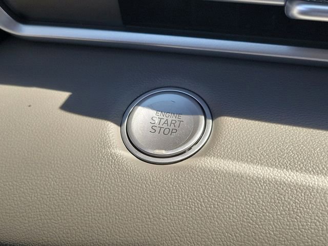 New 2026 Hyundai Elantra Sport image 9