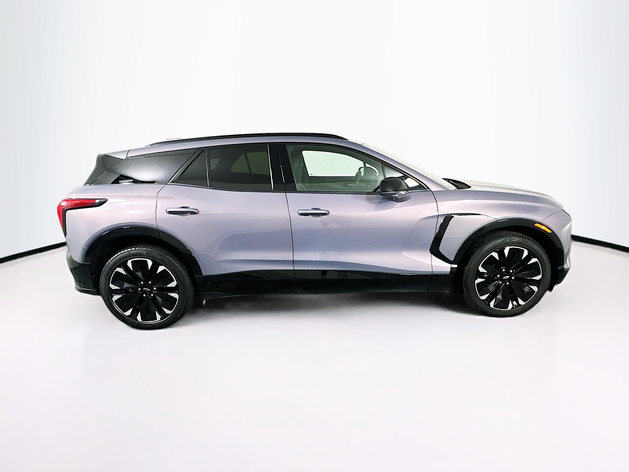 Used 2024 Chevrolet Blazer EV RS RWD image 10