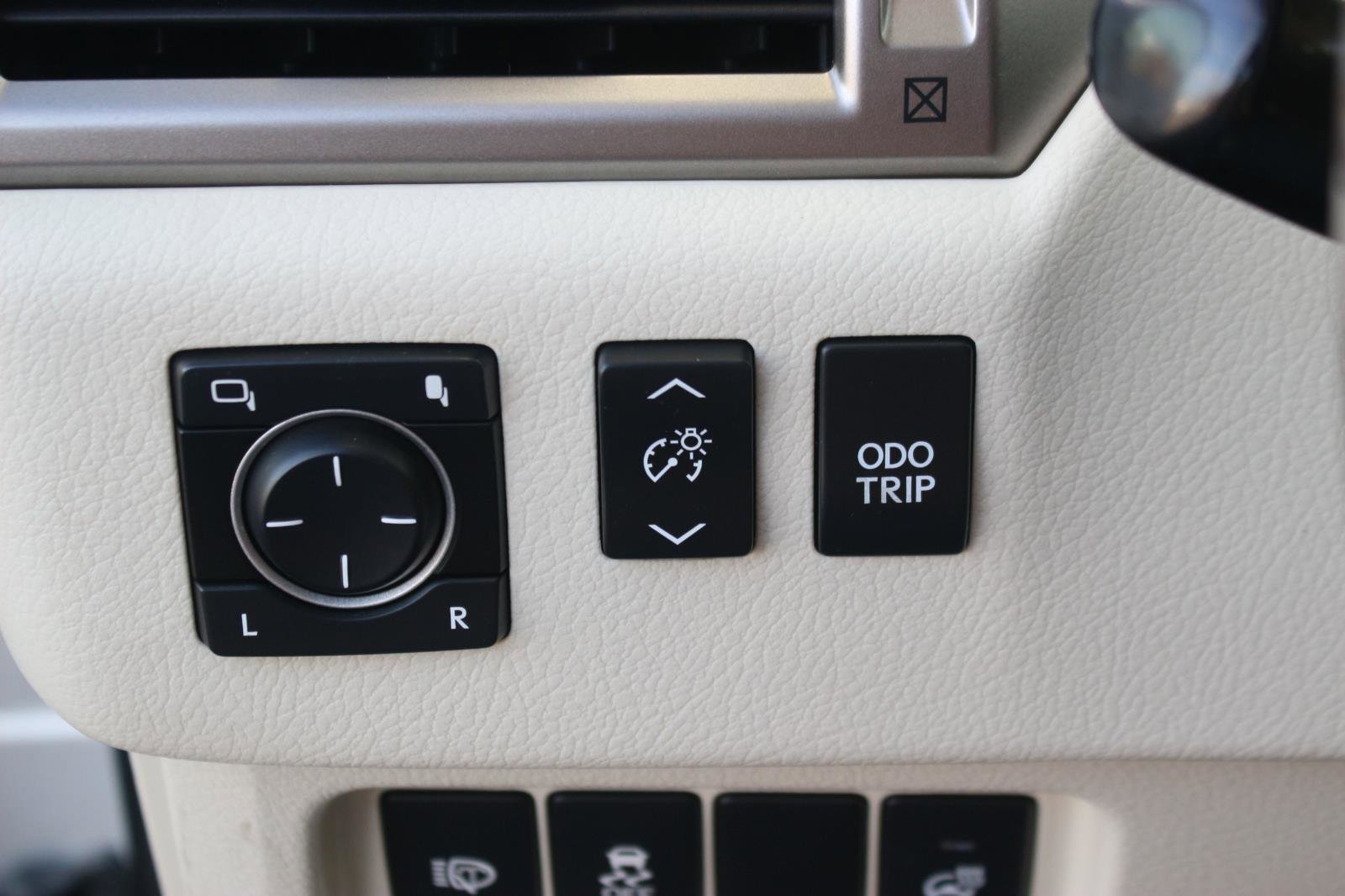 Used 2016 Lexus GX 460 Luxury AWD/4WD image 33