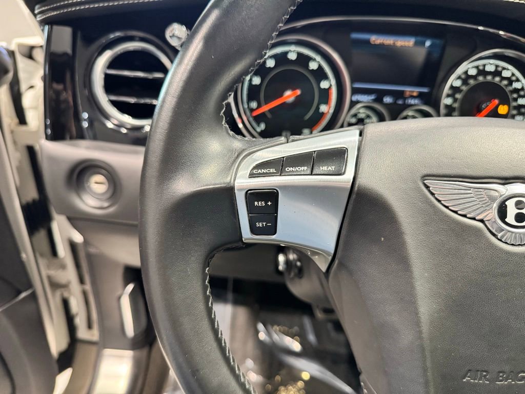 Used 2018 Bentley Flying Spur V8 image 29