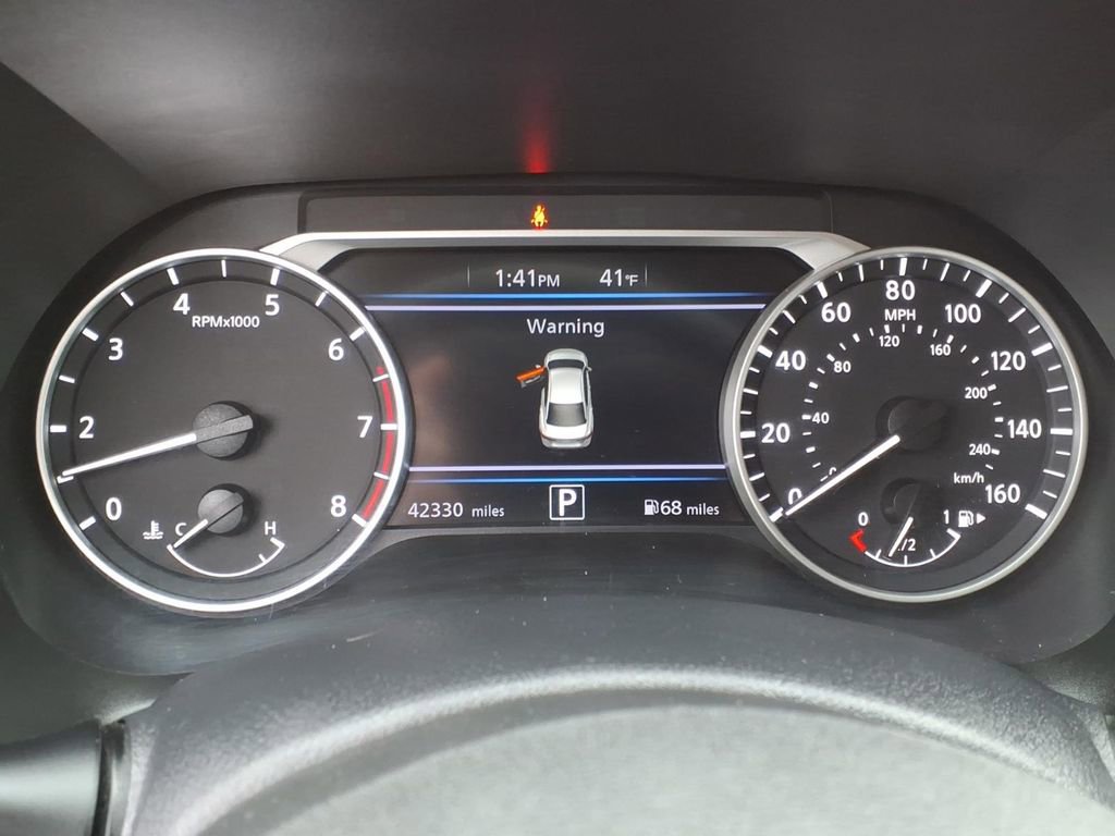 Used 2020 Nissan Sentra SV w/ Lighting Package image 23