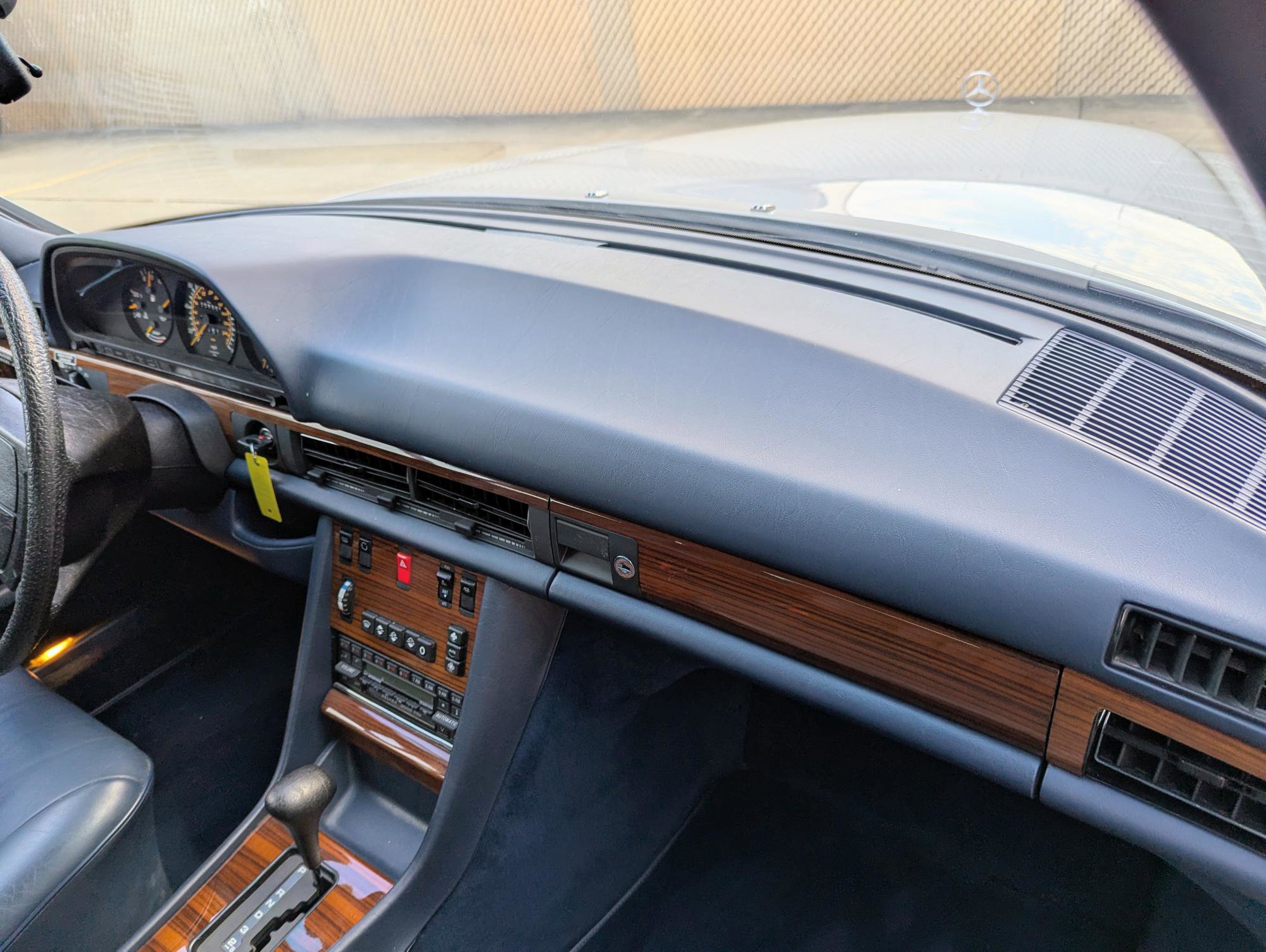 Used 1986 Mercedes-Benz 420 SEL image 10