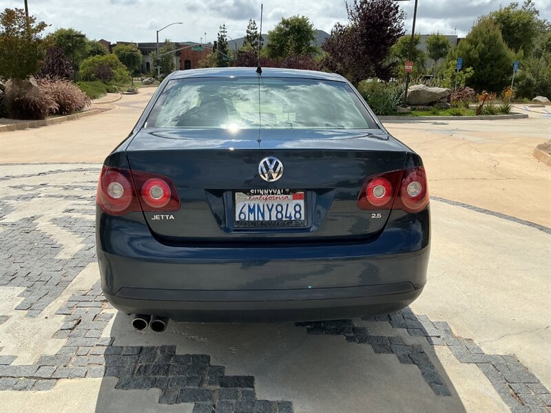 Used 2010 Volkswagen Jetta S FWD image 14