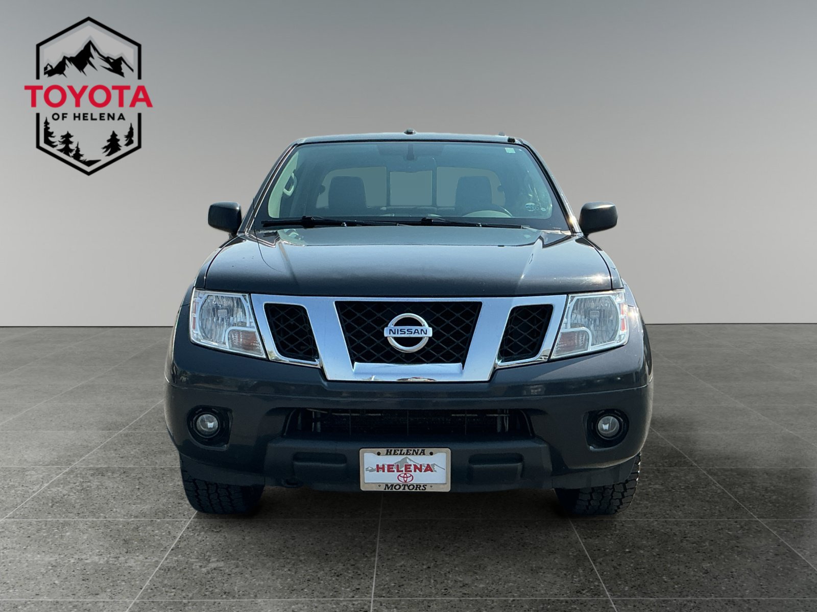 Used 2015 Nissan Frontier SV w/ SV Value Truck Package AWD/4WD image 8