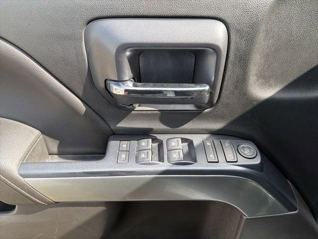 Used 2018 Chevrolet Silverado 1500 LT image 20