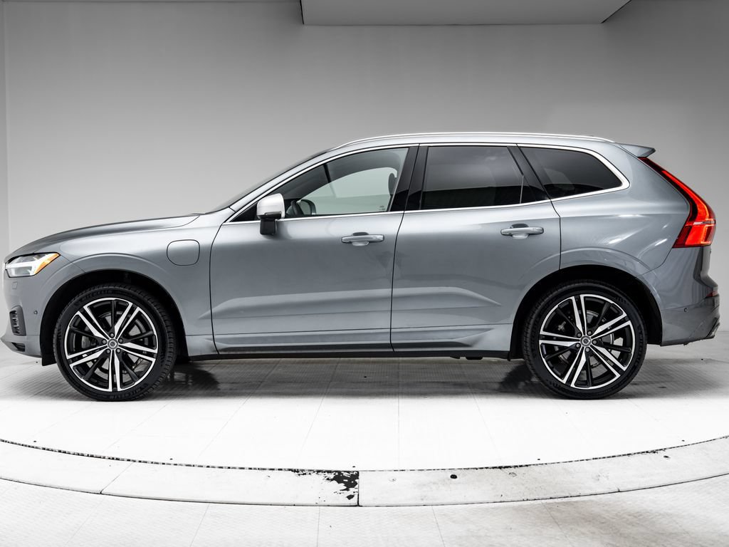 Used 2019 Volvo XC60 T8 R-Design w/ Advanced Package AWD/4WD image 2
