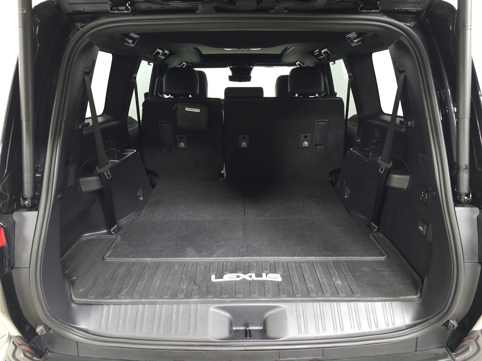 Certified 2024 Lexus GX 550 w/ Accessory Package (2T) AWD/4WD image 7