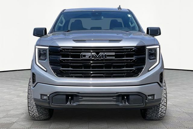 Used 2023 GMC Sierra 1500 Elevation image 2