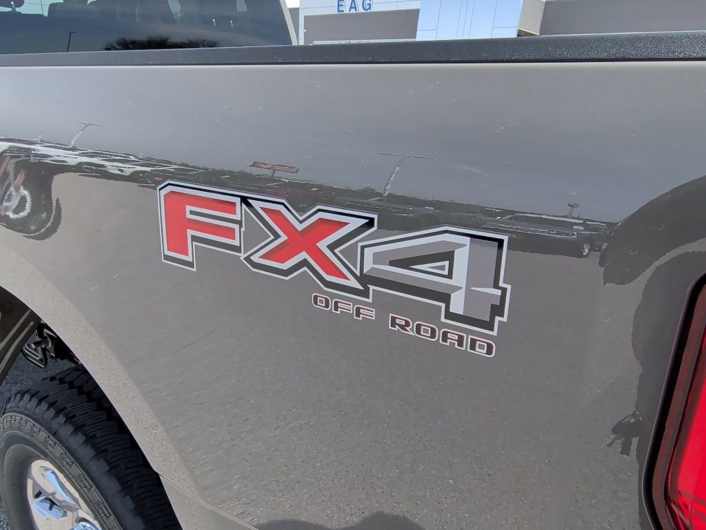 New 2026 Ford F250 Lariat w/ Chrome Package image 45