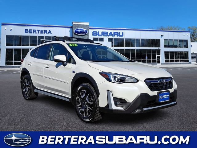 Used 2023 Subaru Crosstrek Hybrid w/ Moonroof Package w/Navigation AWD/4WD image 1