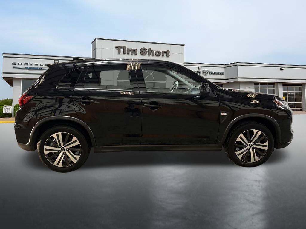 Used 2025 Mitsubishi Outlander Sport ES image 6