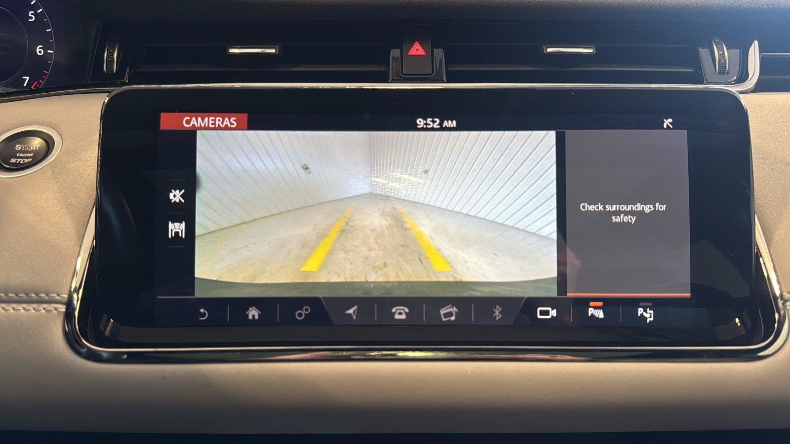 Used 2020 Land Rover Range Rover Evoque First Edition AWD/4WD image 19
