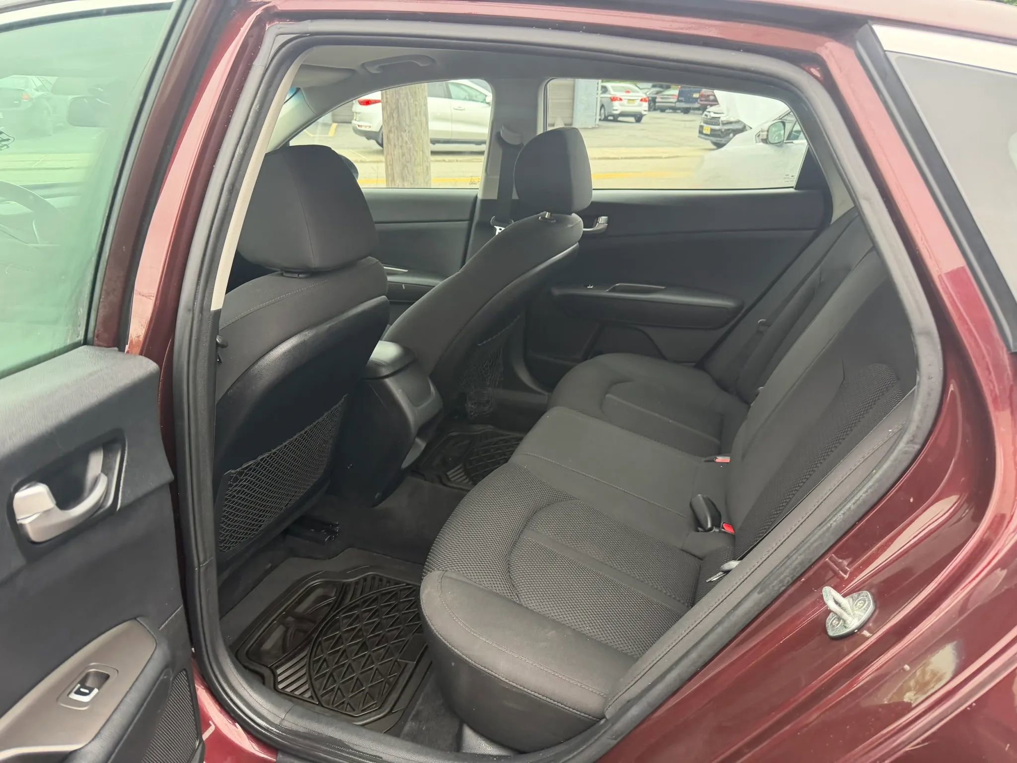 Used 2019 Kia Optima LX FWD image 29