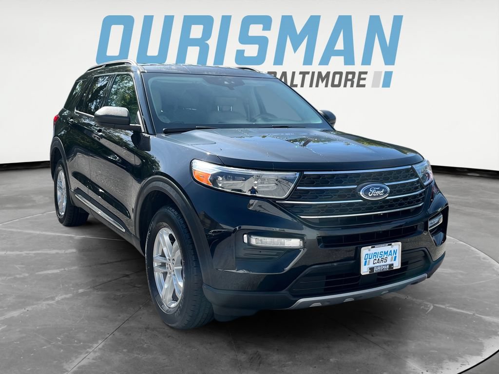 Used 2023 Ford Explorer XLT w/ Equipment Group 202A AWD/4WD image 1