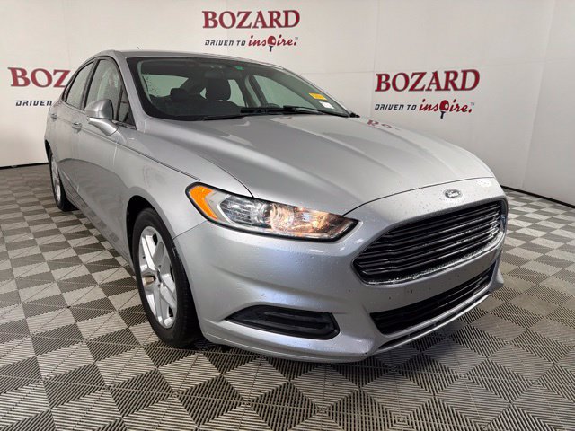 Used 2016 Ford Fusion SE