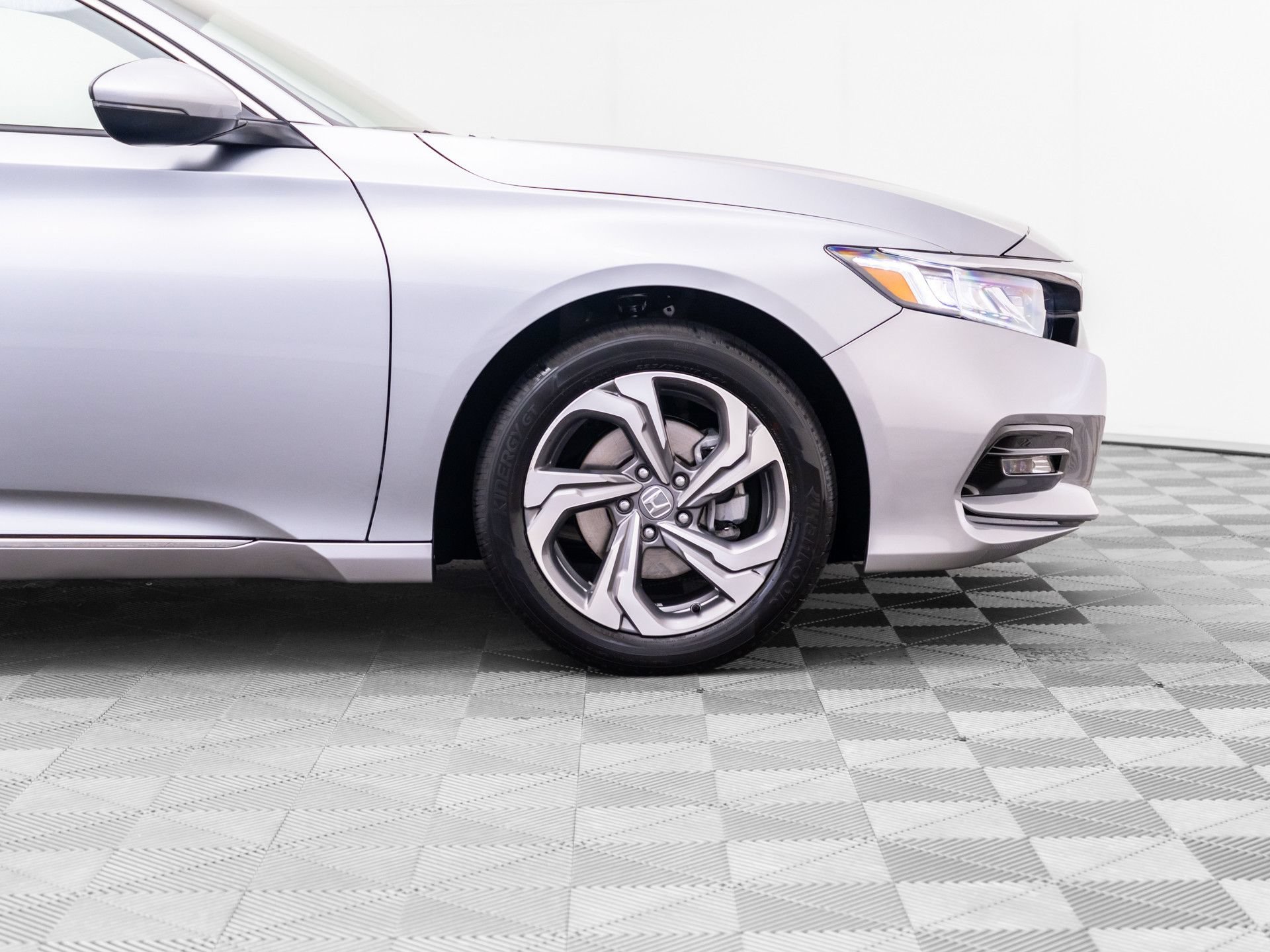 Used 2020 Honda Accord EX-L image 33