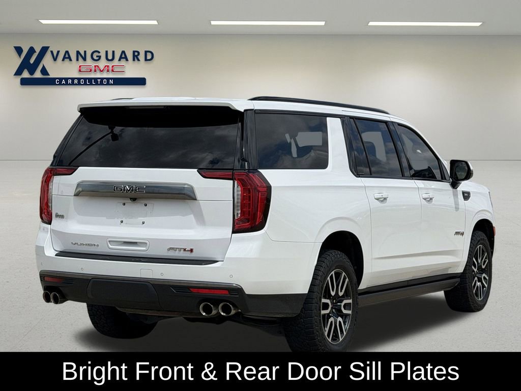 Used 2022 GMC Yukon XL AT4 AWD/4WD image 10