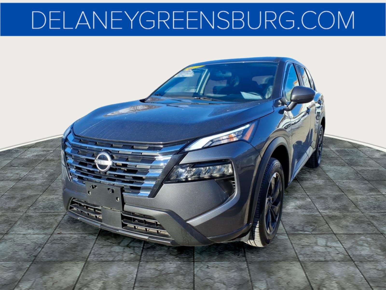 Certified 2025 Nissan Rogue SV image 4