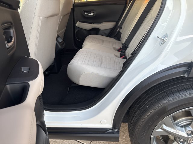 New 2027 Honda HR-V LX image 11